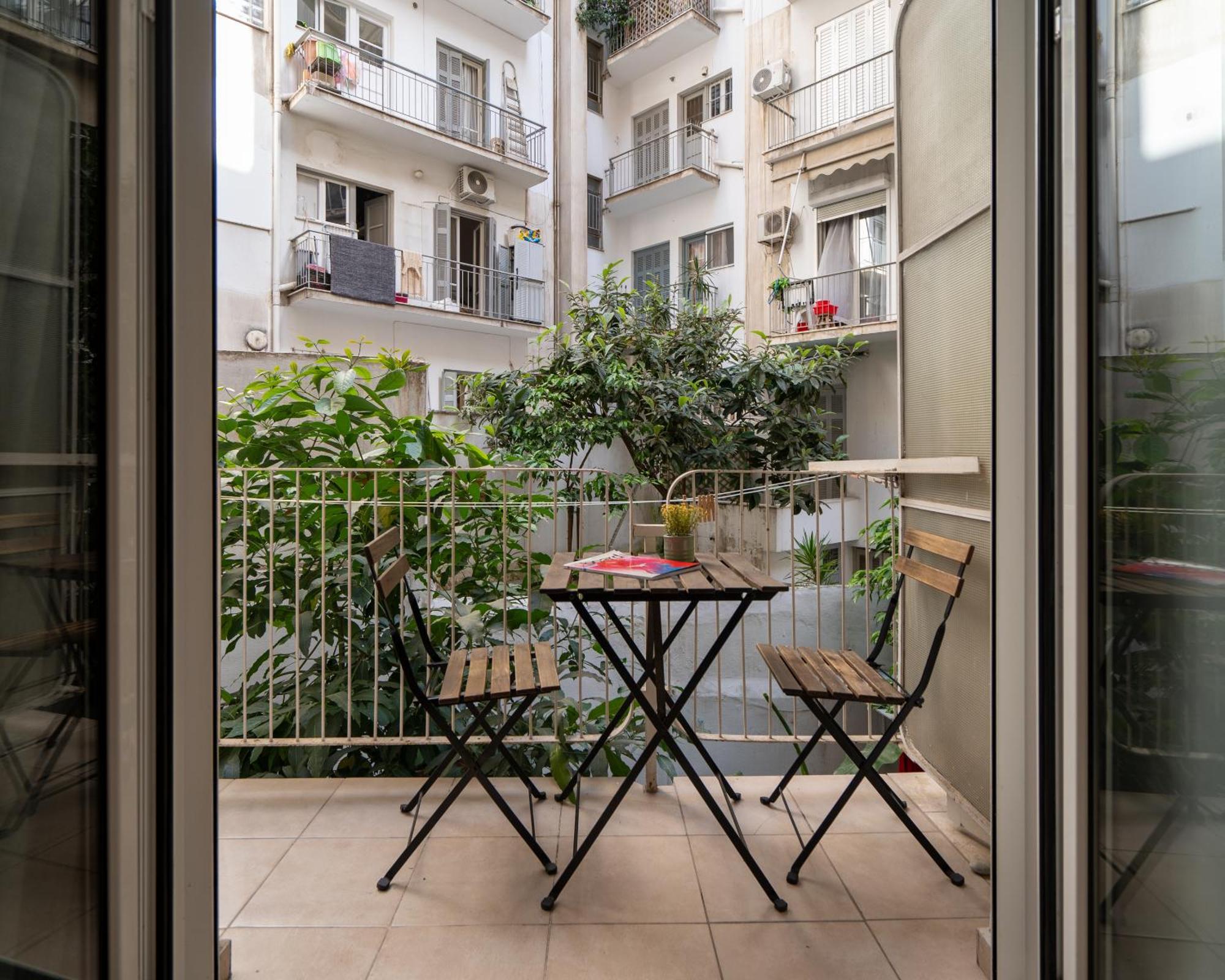 Ideally Located Apartment In Central Ateny Zewnętrze zdjęcie